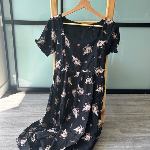 Disturbia Carrion Puff Sleeve Midi Dress - Picture 3 of 8